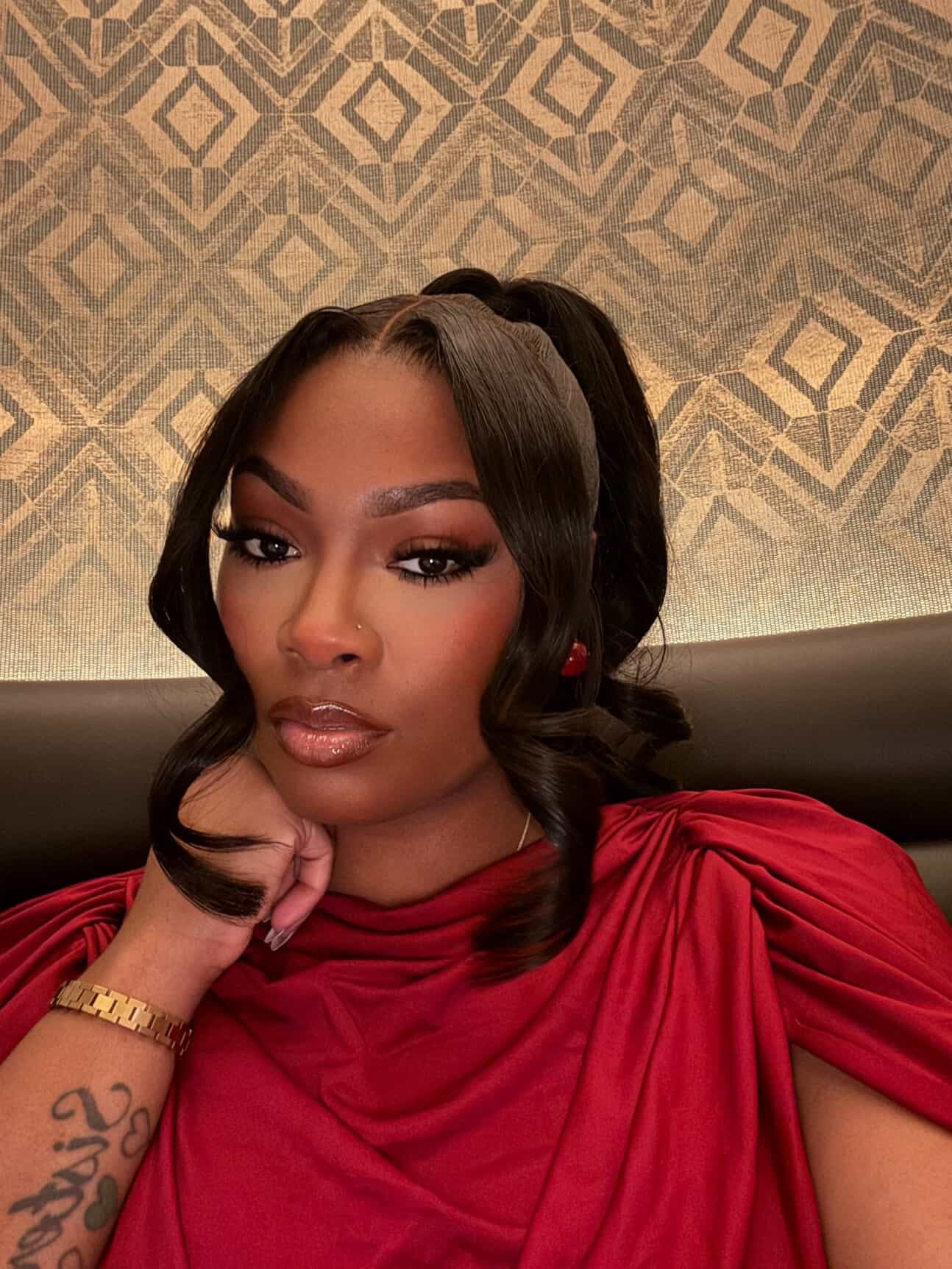 13x6 or 13x4 HD Lace Frontal & 5x5 Closure